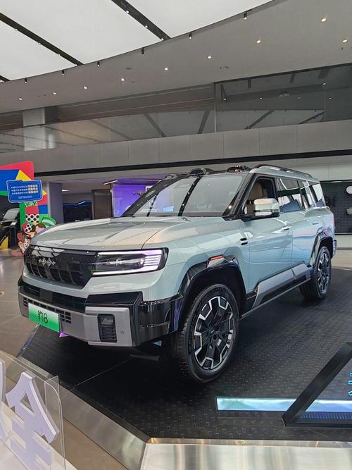 佛山15比亚迪方程豹硬派越野的爆款，英菲尼迪35周年与你共成长